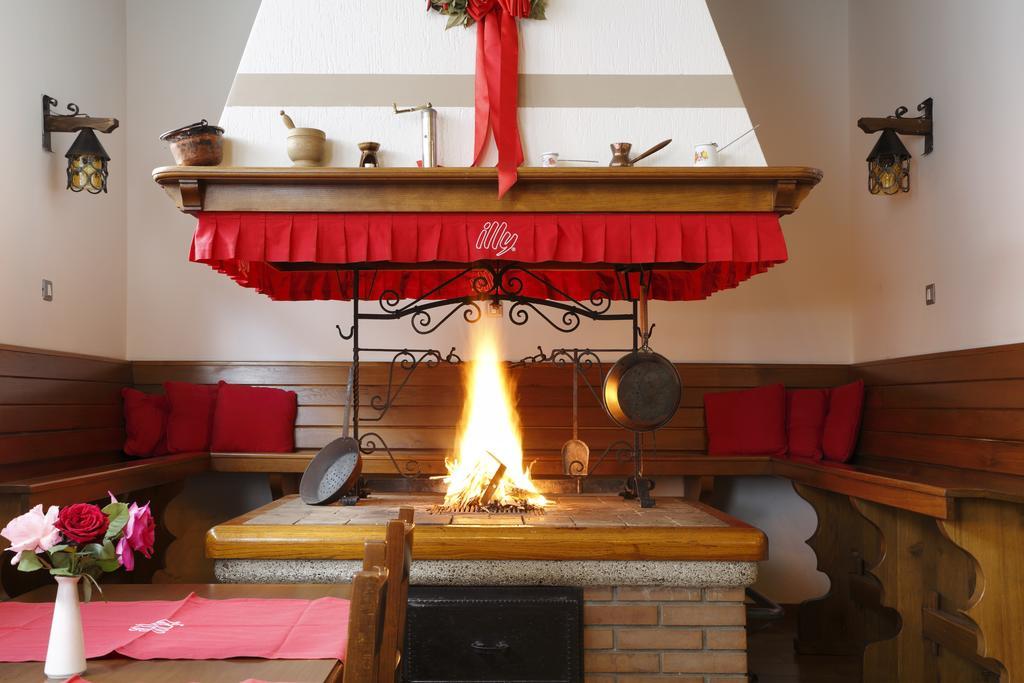 Al Comune Rustico Hotel Arta Terme Bagian luar foto