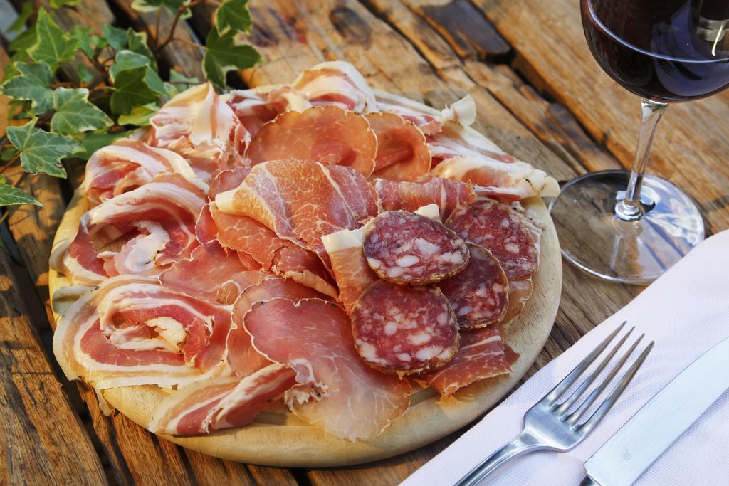 Al Comune Rustico Hotel Arta Terme Bagian luar foto